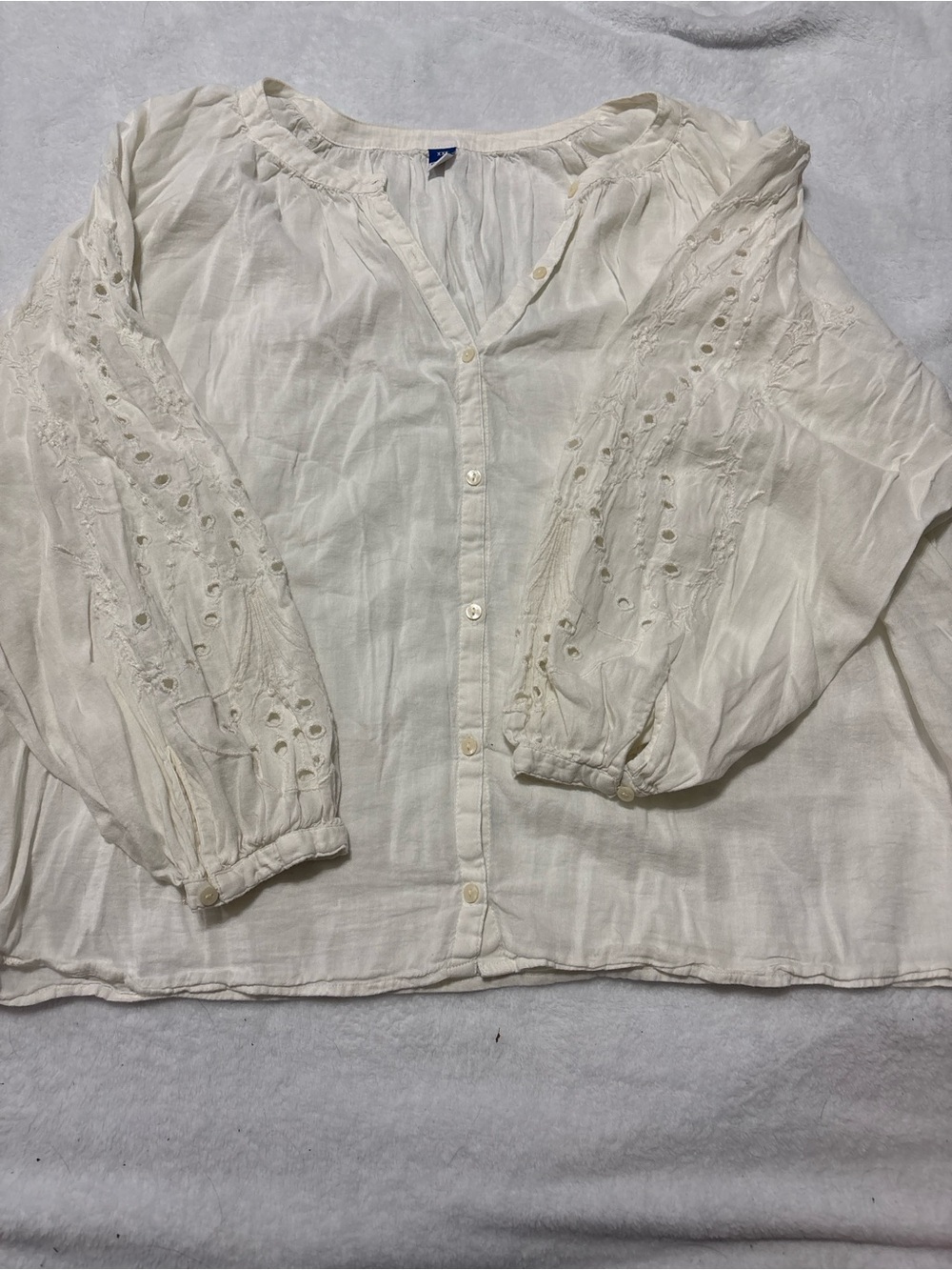 Old Navy Ivory Eyelet-Sleeve Button Front Blouse